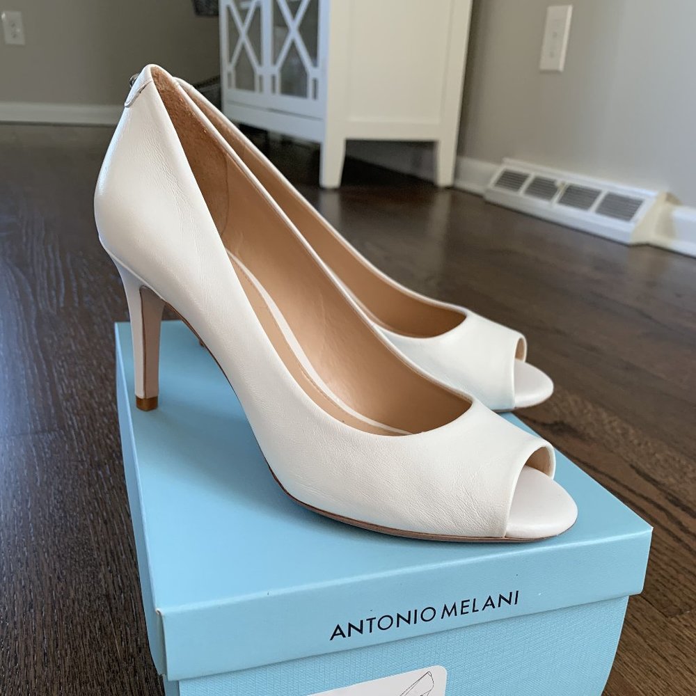 Antonio Melani Rainah White Pumps